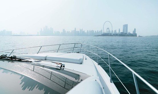 Grand Crew Azimut 50ft | AED1100/Hour